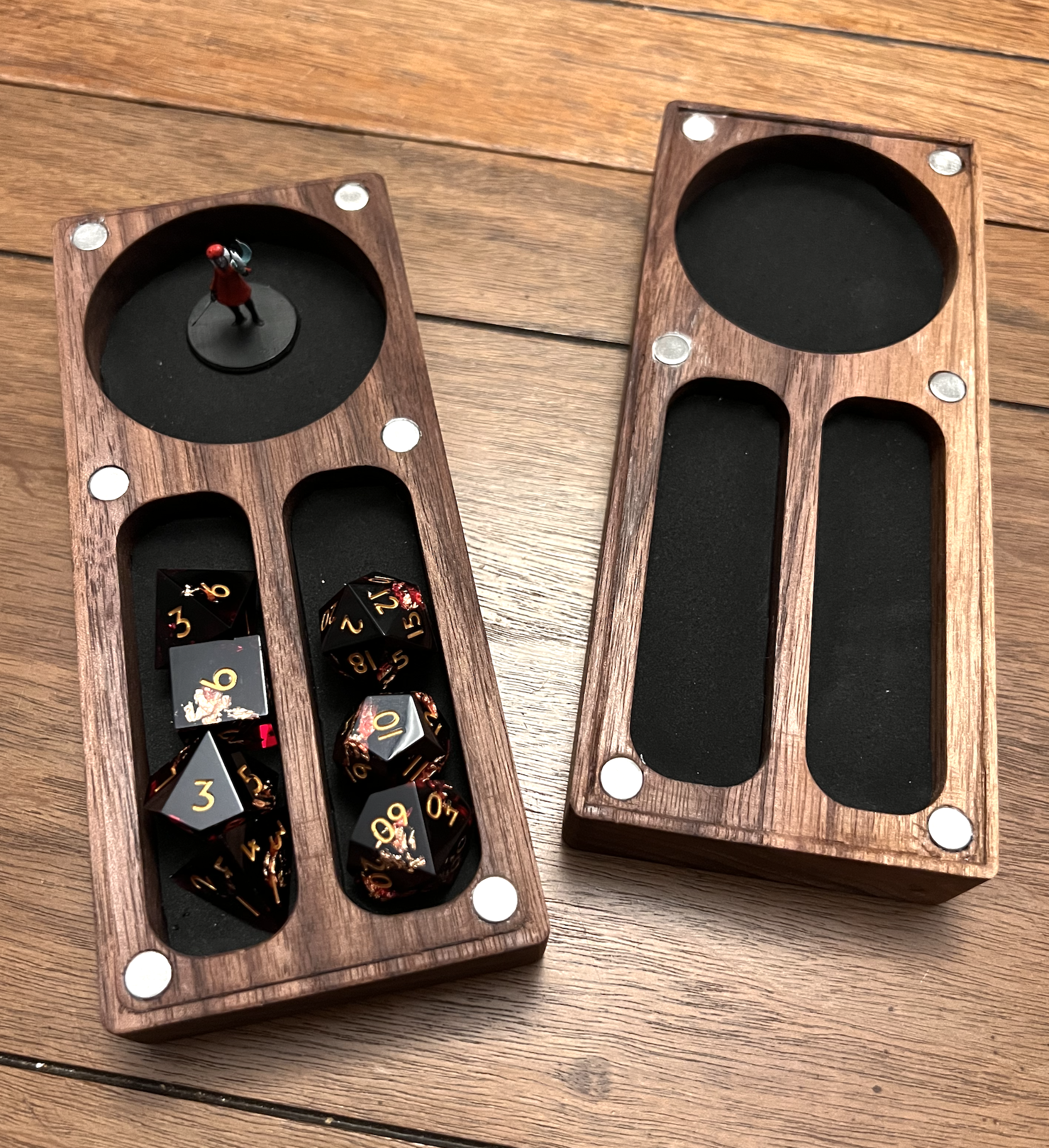 D&D Miniature and Dice Holder